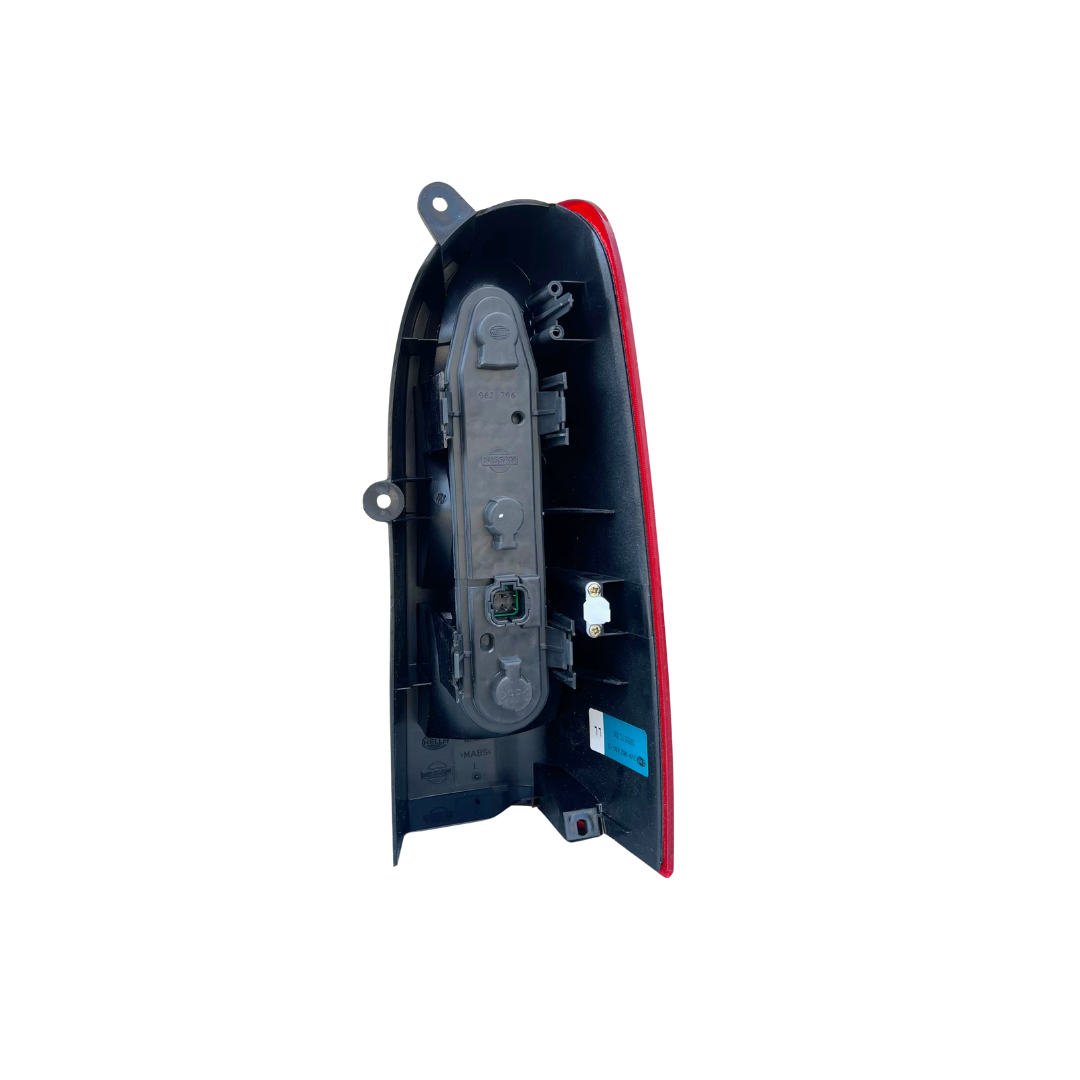 Sara Autoricambi Fanaleria 26555-7C000 fanale posteriore SX Nissan Vanette 94-01