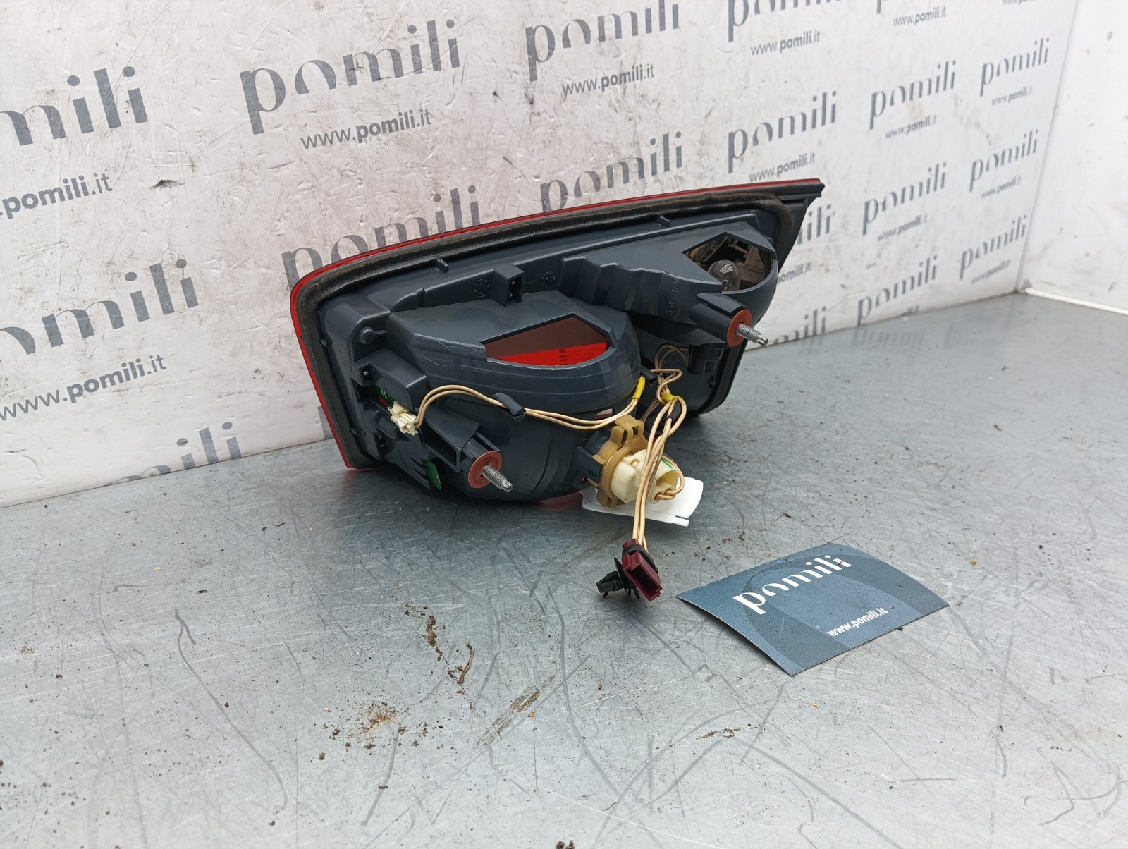 Pomili Fanaleria BMW 520D F11 Touring Fanale LED sinistro portellone