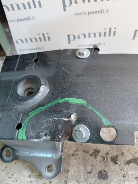Pomili Paraurti anteriore Traversa paraurti ant. FORD FOCUS (CGE) traversa anteriore