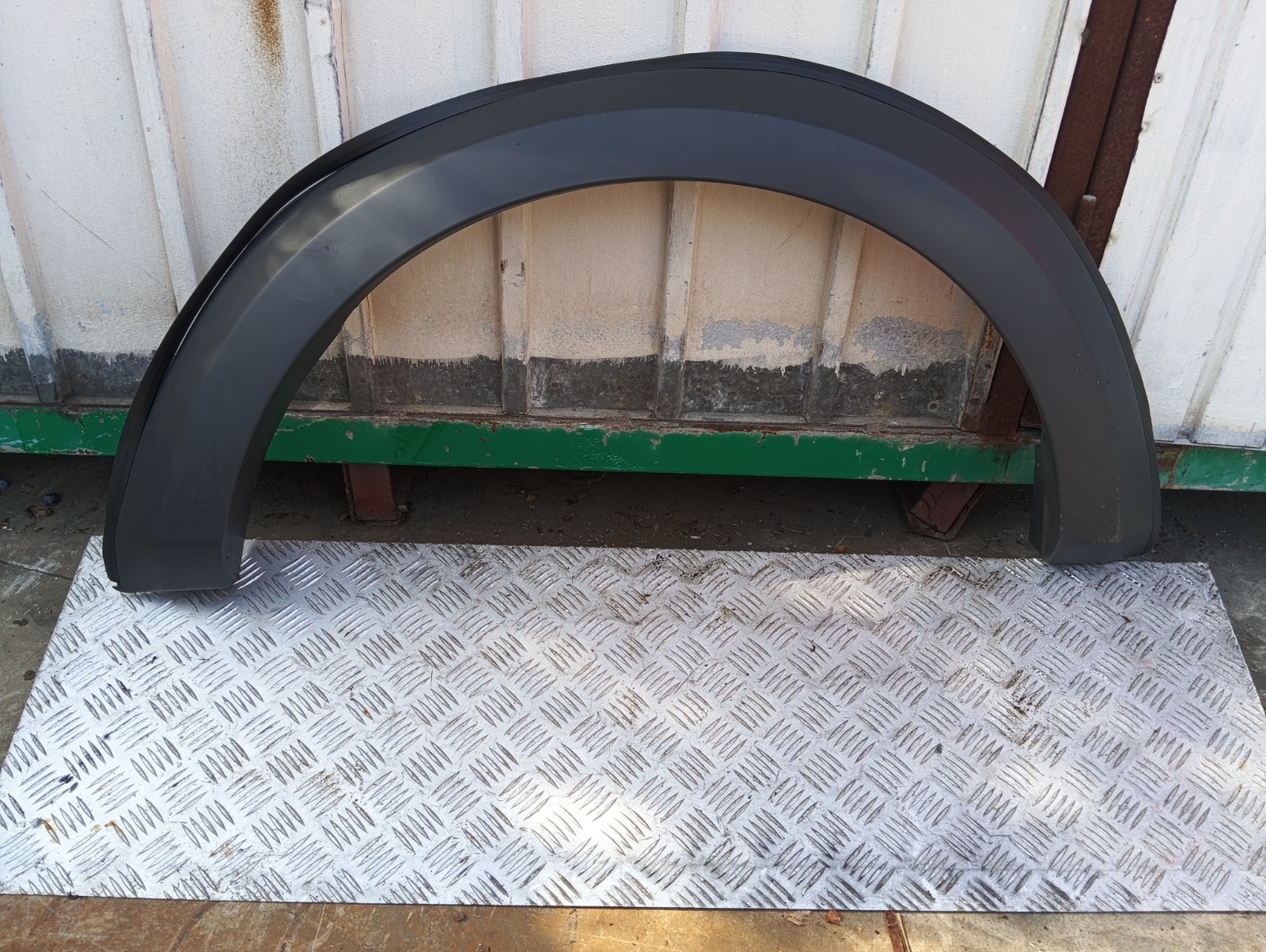 Pomili Lamierati esterni Copertura posteriore destra passaruota Ford Transit BK3129066AJW