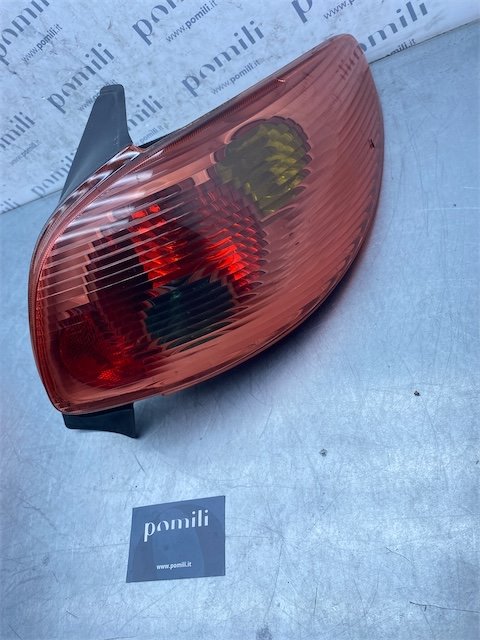 Pomili Fanaleria Peugeot 206 fanale posteriore destro