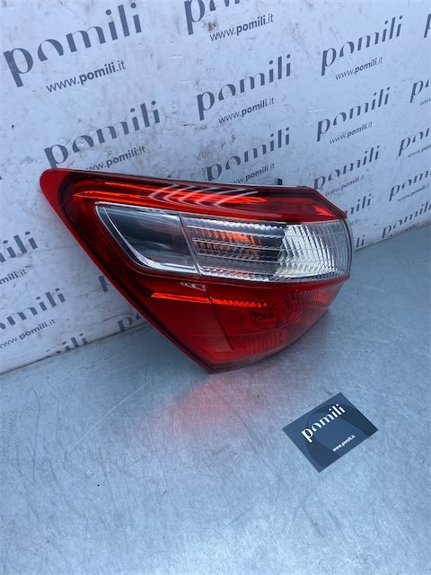 Pomili Fanaleria Nissan Qashqai J10E/JJ10E fanale posteriore sinistro