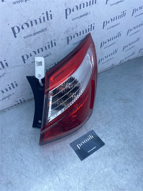 Pomili Fanaleria Nissan Qashqai J10 fanale posteriore destro esterno