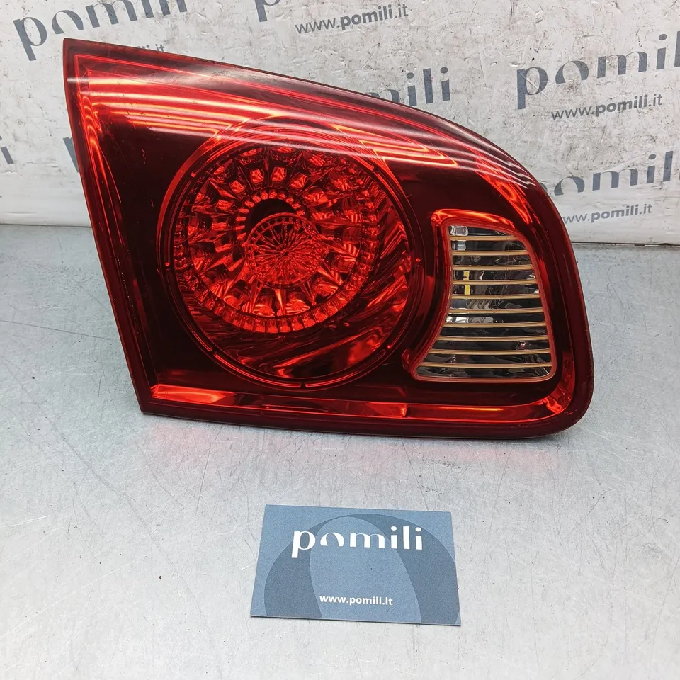 Pomili Fanaleria Hyundai i20 fanale posteriore interno sinistro usato OEM 92405-2B000