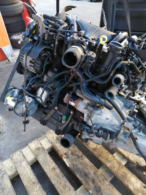 Pomili Motore e cambio con supporti Peugeot 407 motore semicompleto