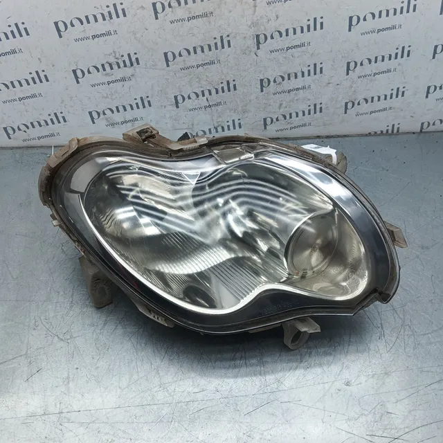Pomili Fanaleria Faro anteriore Smart Fortwo 450 1305615425 destro usato