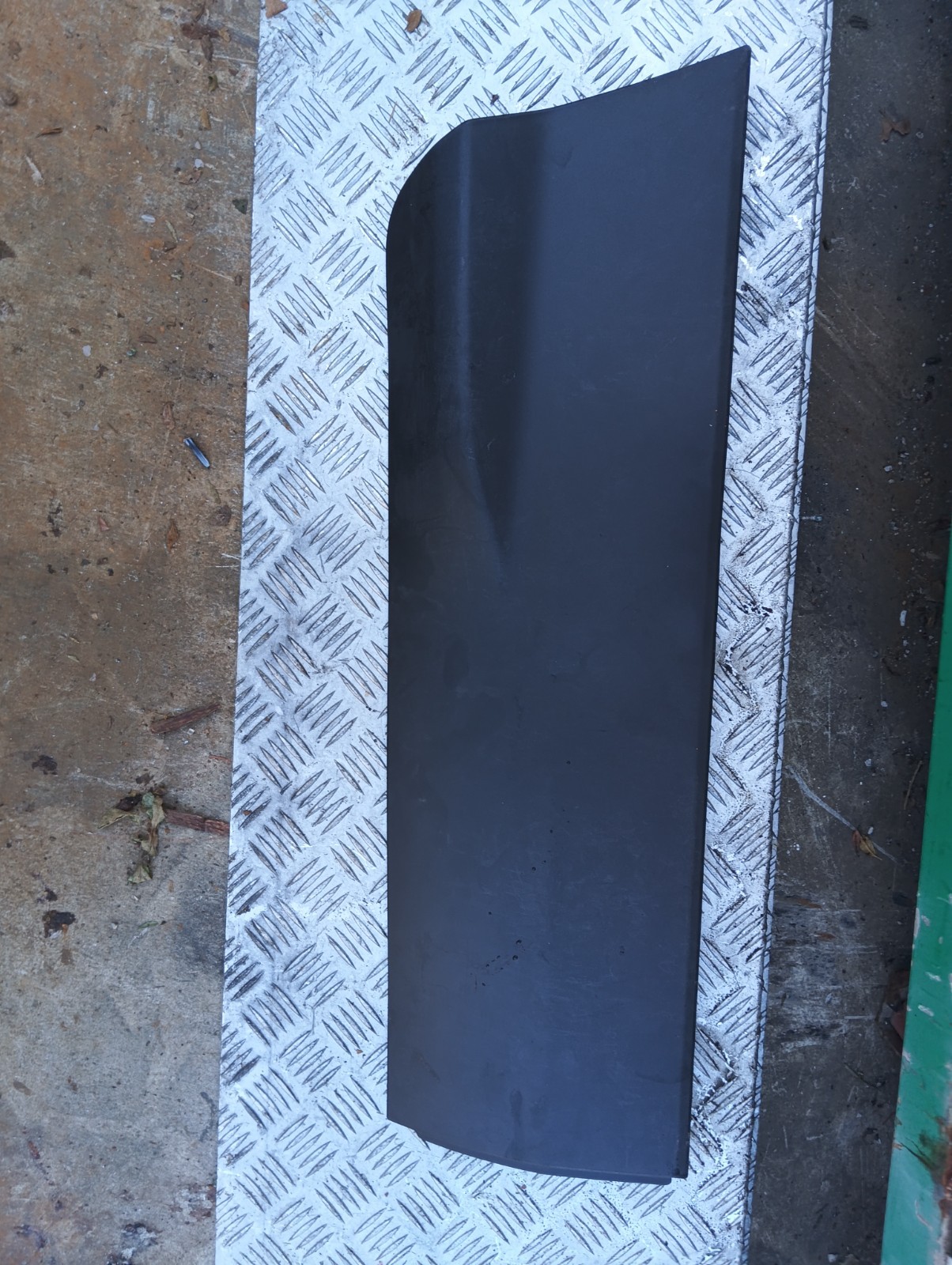 Pomili Lamierati esterni Ford Kuga modanatura porta posteriore destra CJ54S24902A