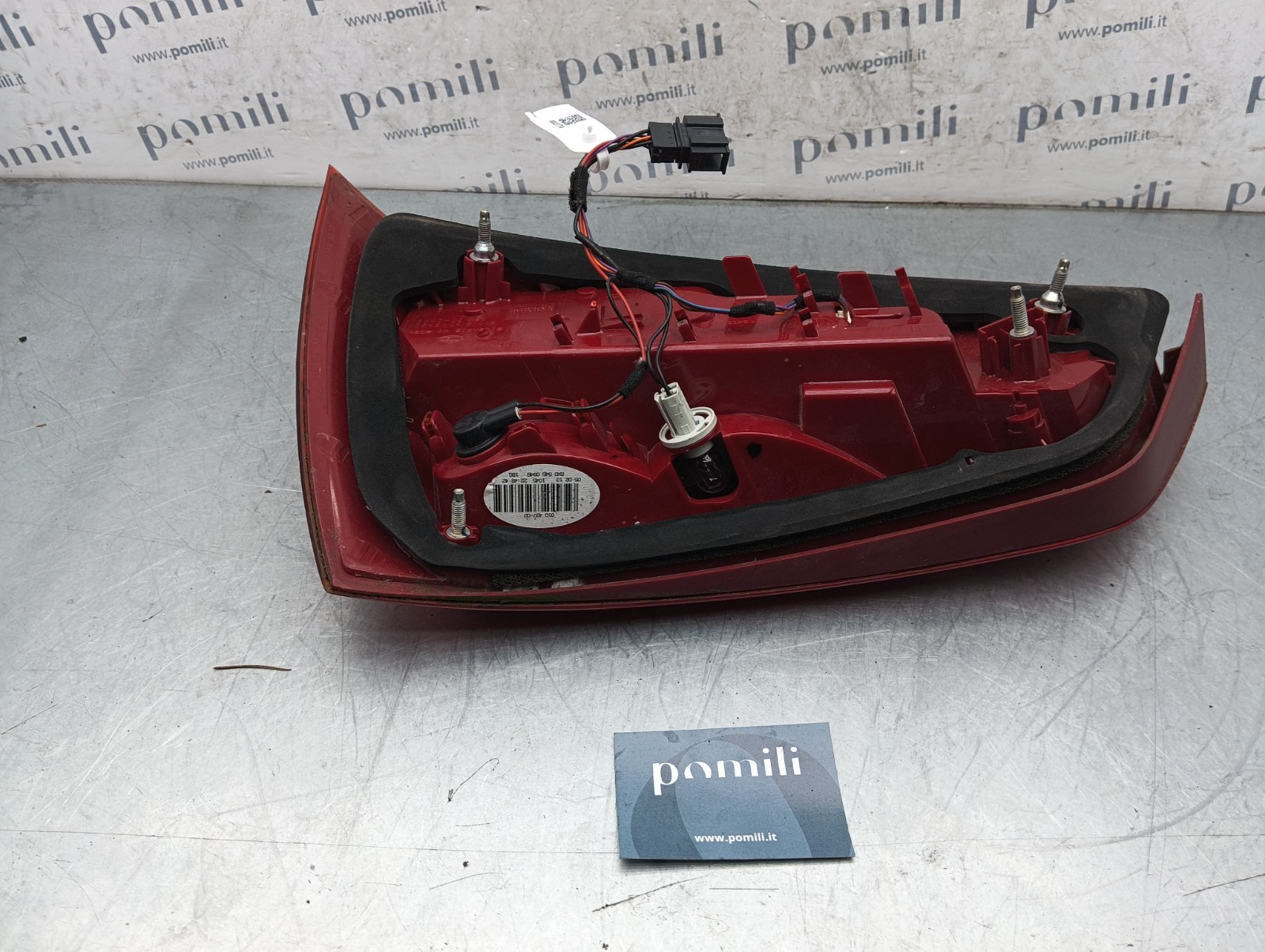 Pomili Fanaleria Audi A1 fanale posteriore destro usato scheggiato