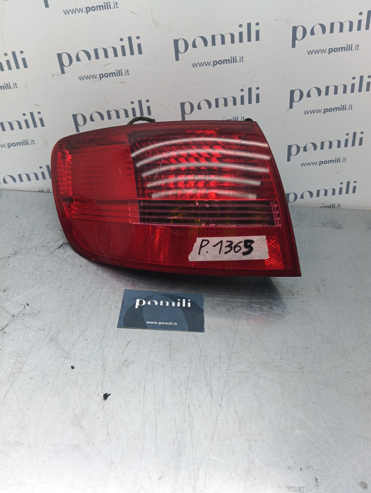 Pomili Fanaleria Fanale posteriore sinistro Audi A6 89034302 usato