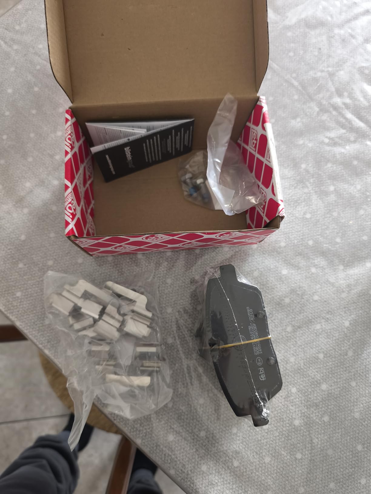 Bilstein Frenante 16559 set pastiglie freno anteriori predisposte indicatore