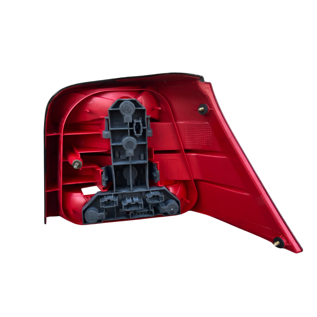 Sara Autoricambi Fanaleria VW Golf IV (97-05) fanale posteriore sinistro