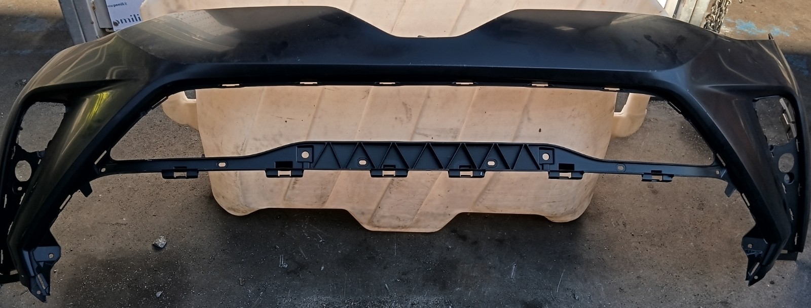 Pomili Paraurti anteriore Toyota C-HR 52119-F4010 nuovo