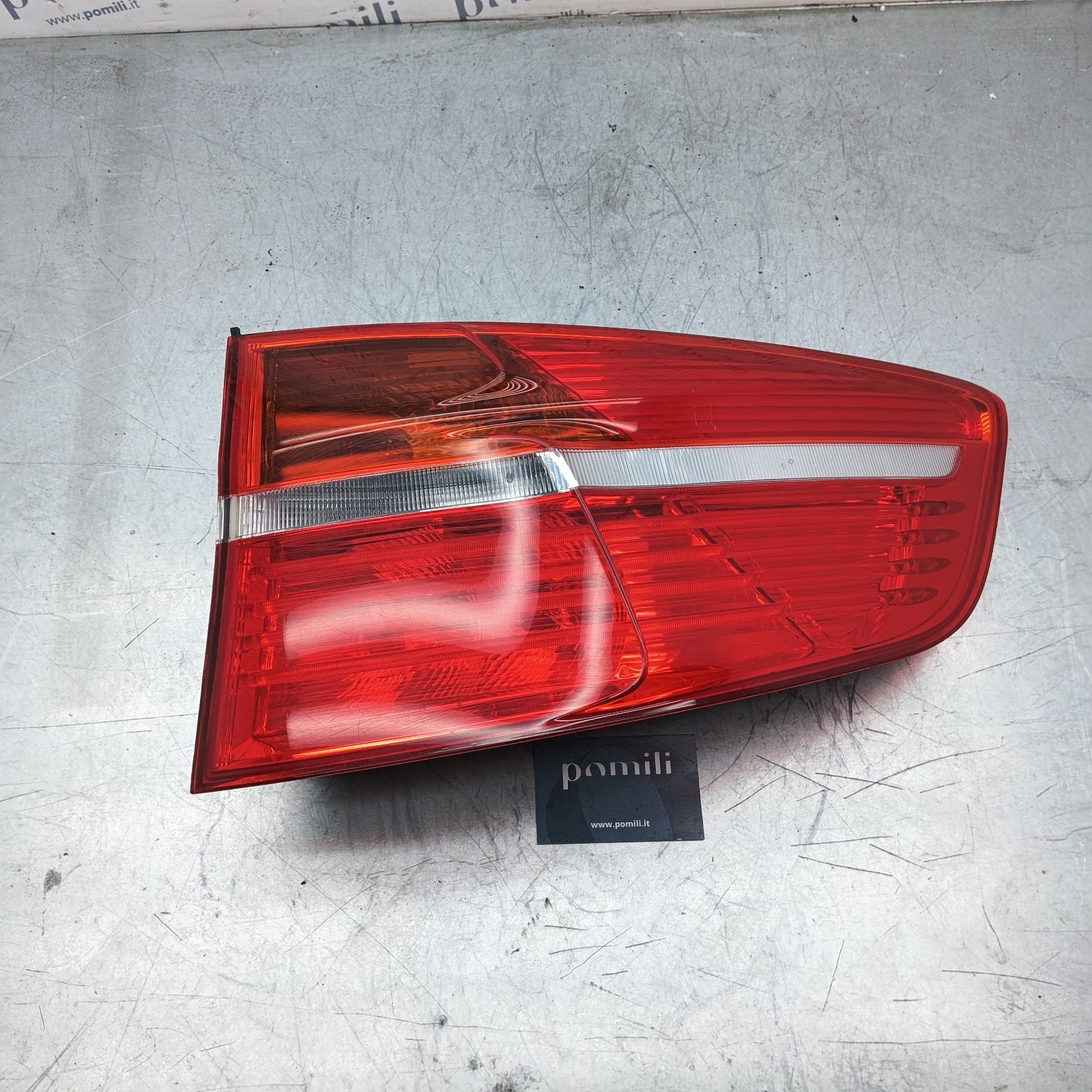 Pomili Fanaleria BMW X6 E71 fanale posteriore destro 22418002 usato