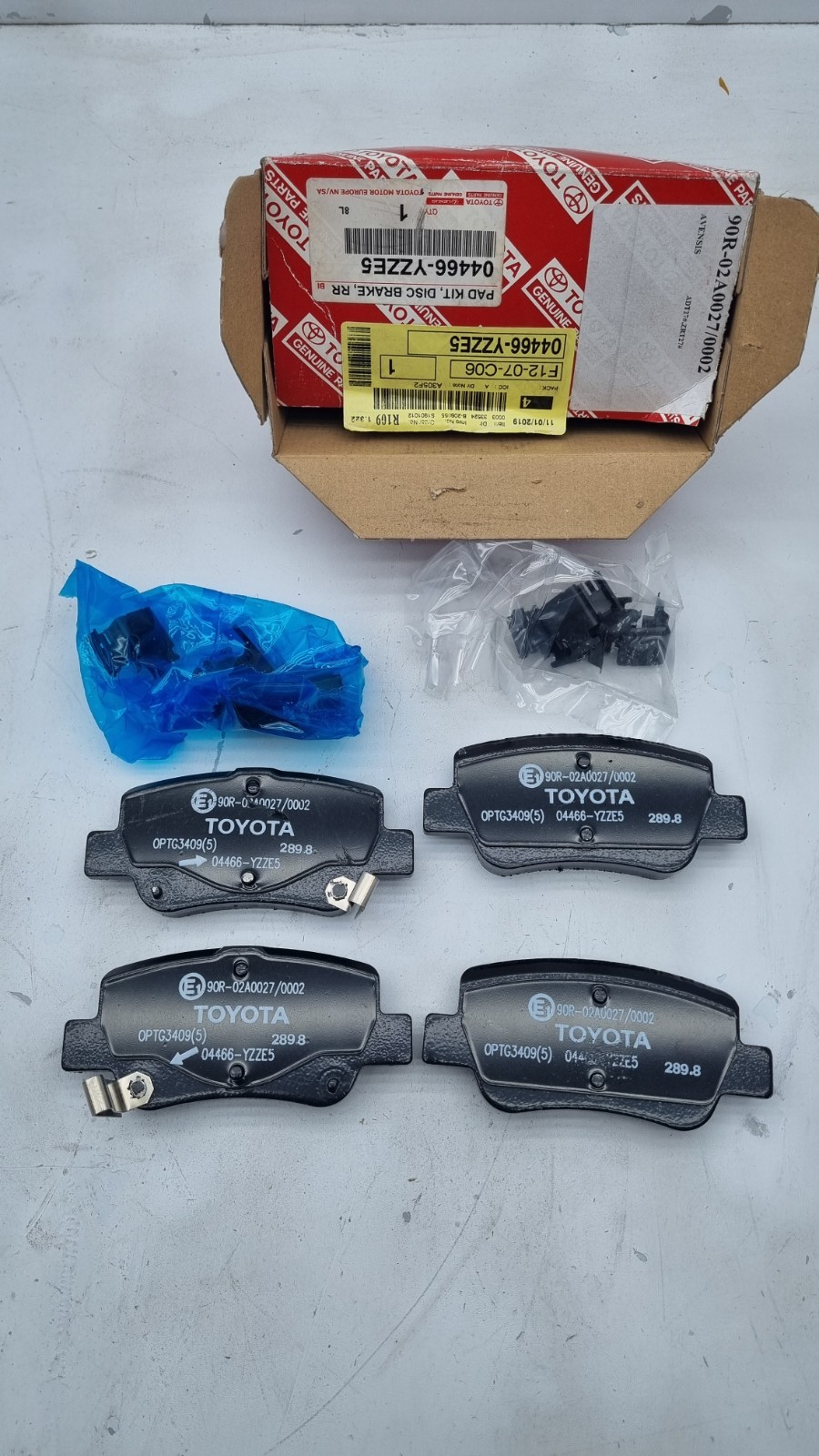 Pomili Freni e ricambi Toyota Avensis 04466-YZZE5 pastiglie freni