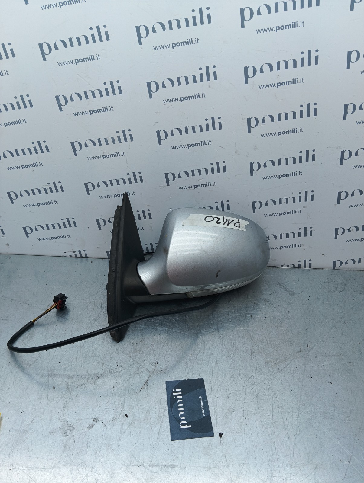 Pomili Cristalli specchietto retrovisore sinistro Volkswagen Passat 2005-10 18086R usato