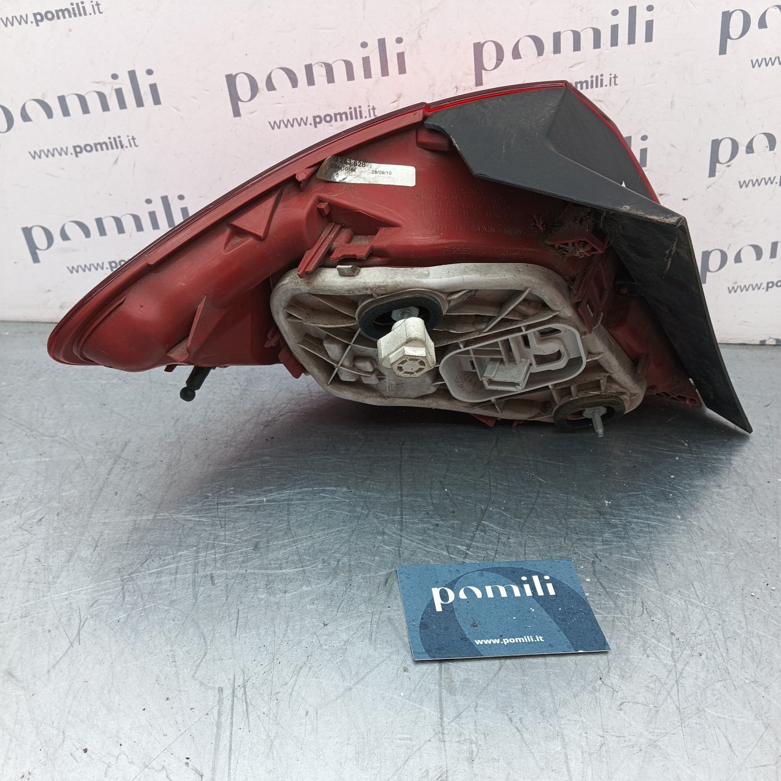 Pomili Fanaleria fanale posteriore Opel Meriva B destro usato