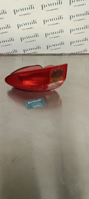 Pomili Fanaleria Fanale posteriore esterno Alfa Romeo 147 W8 destro 08/00-01/06