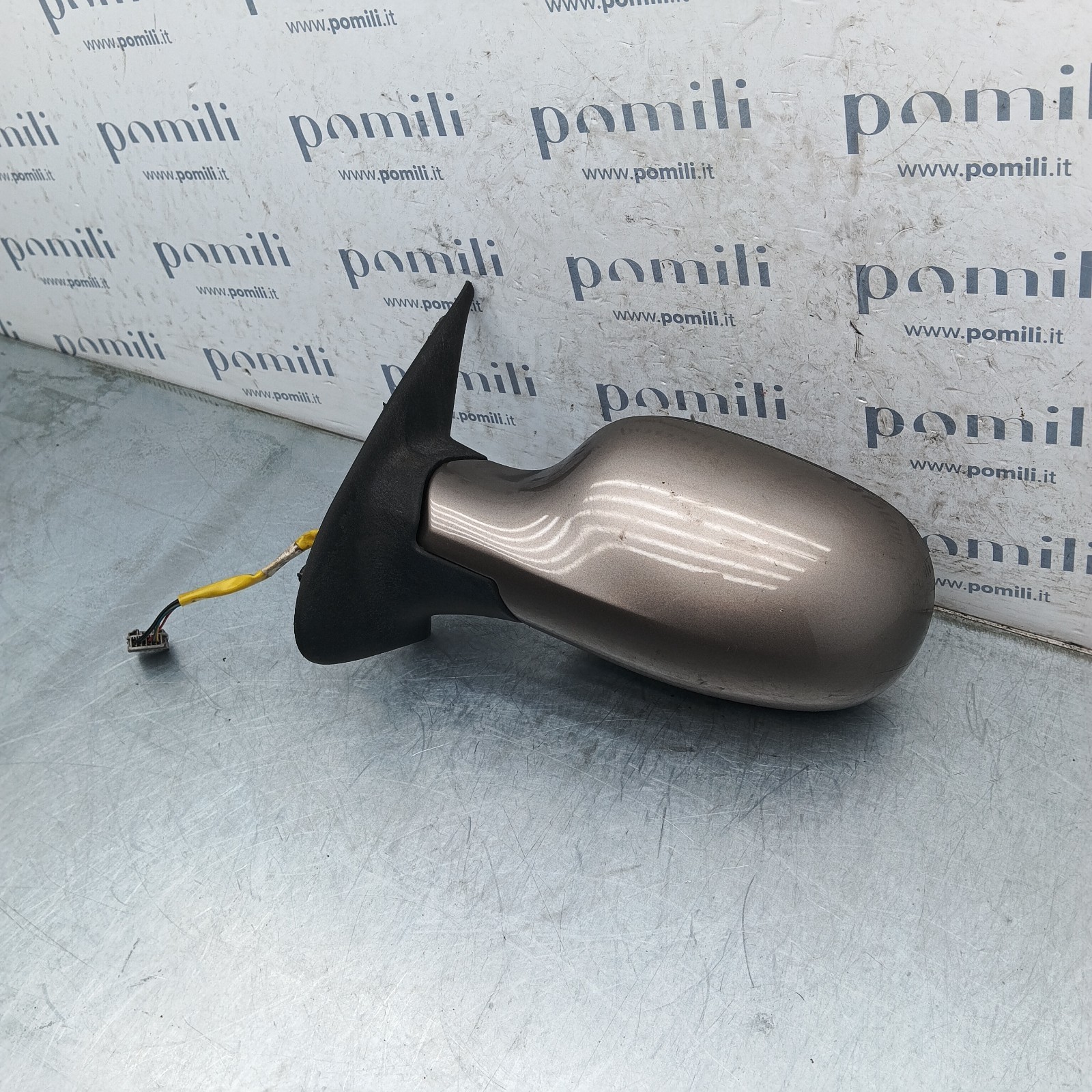 Pomili Cristalli Nissan Micra K12 specchietto sinistro 5 pin usato
