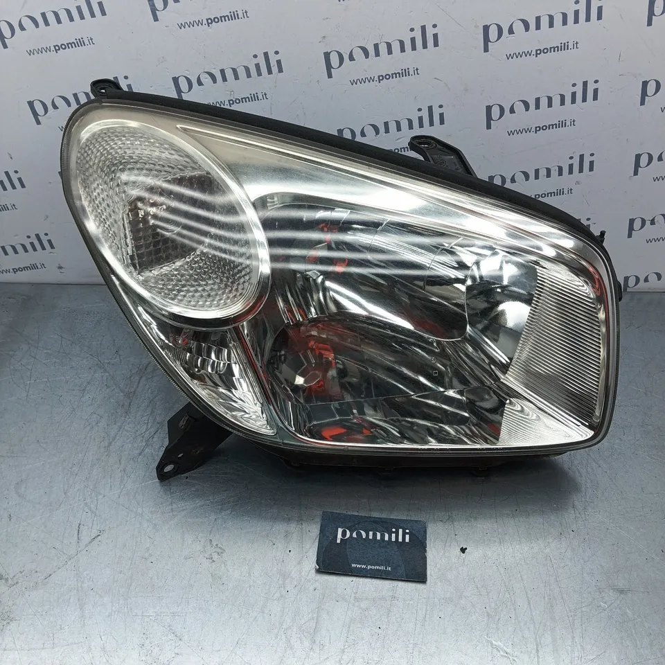Pomili Fanaleria Toyota RAV4 II 81105-42270 faro anteriore destro usato