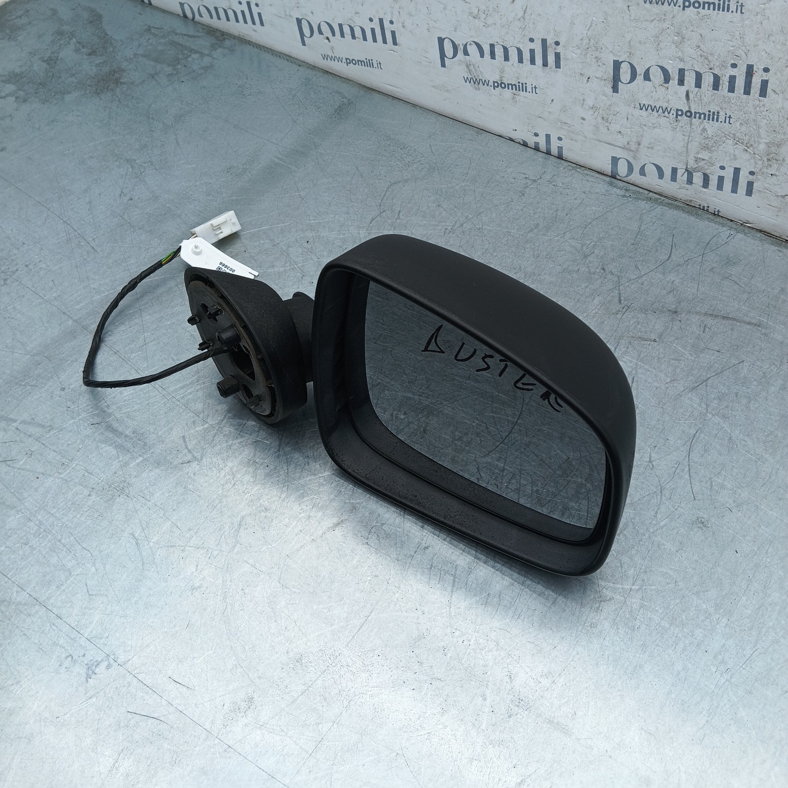 Pomili Cristalli Dacia Sandero I specchietto retrovisore destro 7 pin usato