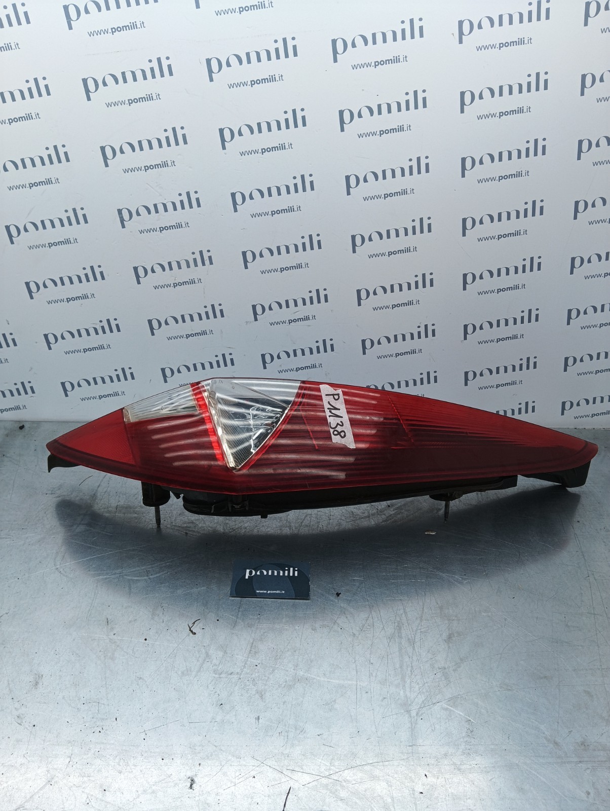 Pomili Fanaleria Fiat Punto 286220 fanale posteriore destro usato