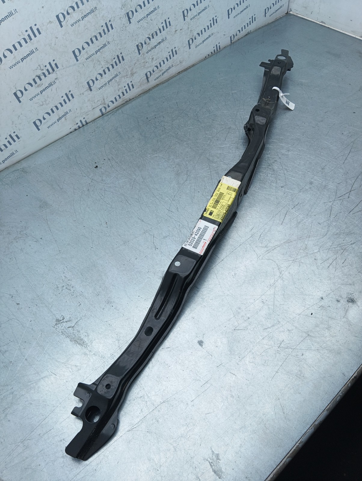 Pomili Toyota RAV4 supporto centrale sospensione 52029-42090 nuovo