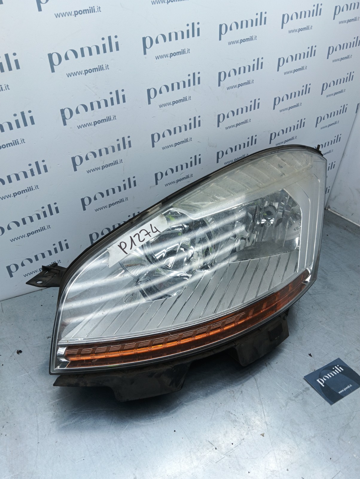 Pomili Fanaleria Citroen C4 Picasso faro anteriore destro 162981-00 usato