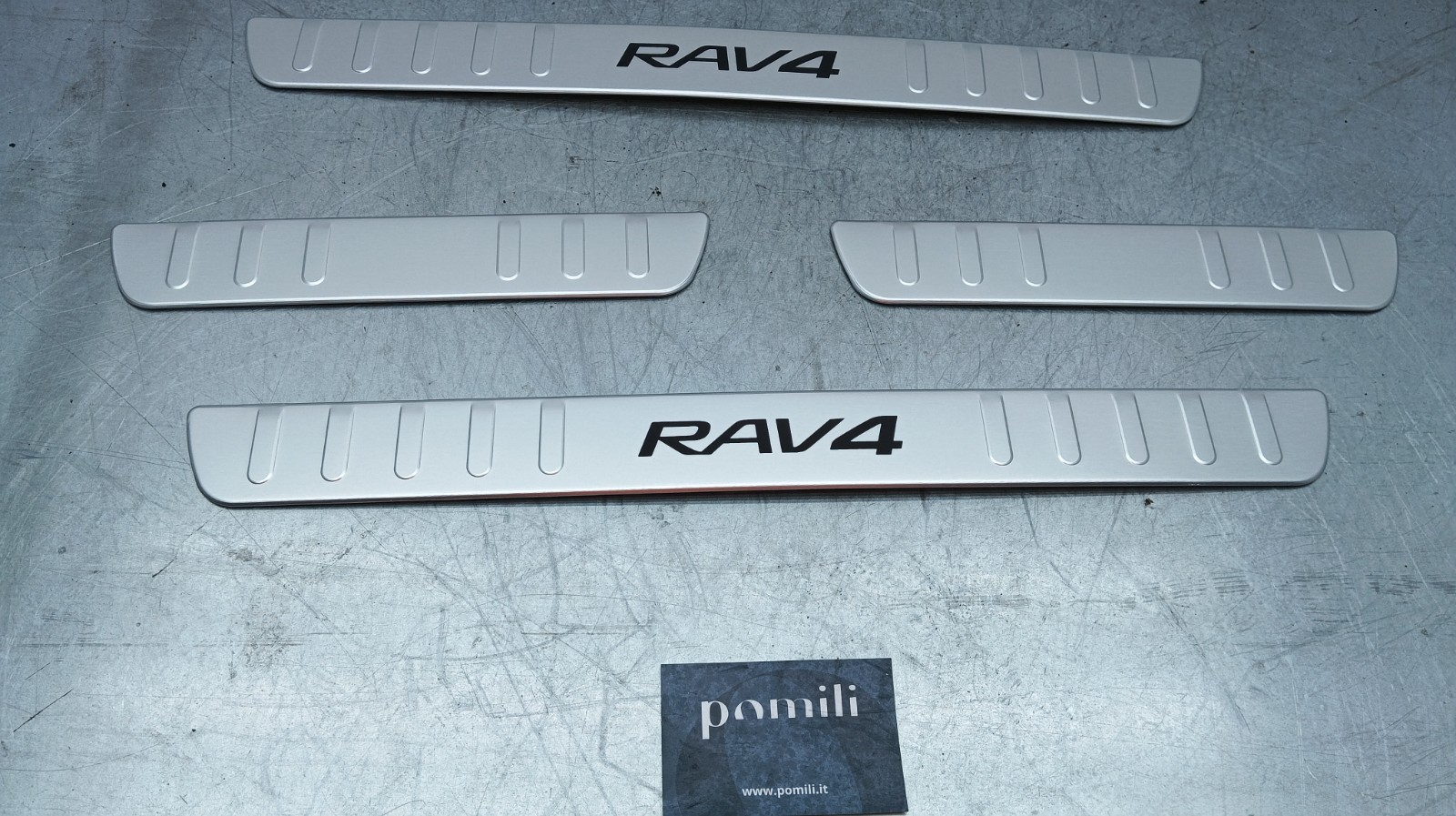 Pomili Lamierati esterni Toyota RAV4 kit battitacchi PZ467-X0184-00 alluminio