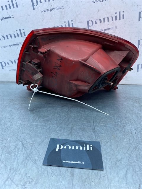 Pomili Fanaleria Volkswagen Passat 3C S001 fanale posteriore esterno