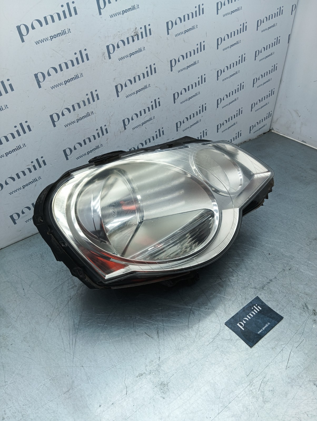 Pomili Fanaleria Faro anteriore destro Volkswagen Polo IV 6Q1941008AT usato