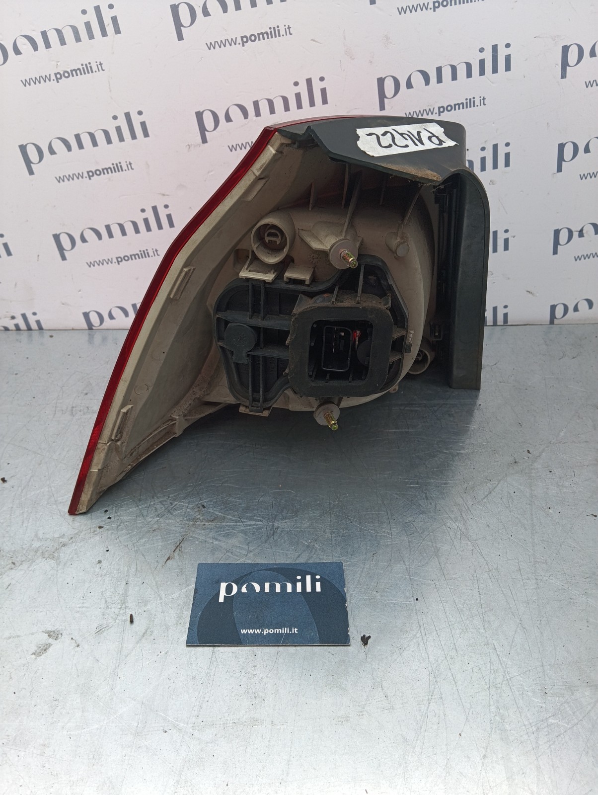 Pomili Fanaleria Volkswagen Golf V fanale posteriore destro OEM 28492202