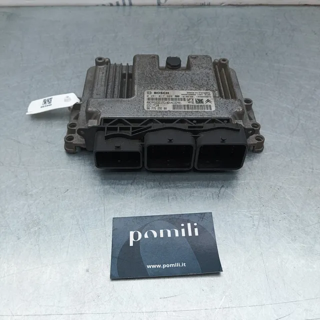 Pomili Motorini avviamento, alternatori, ECU e cavi Centralina motore Peugeot 208 I centralina usata