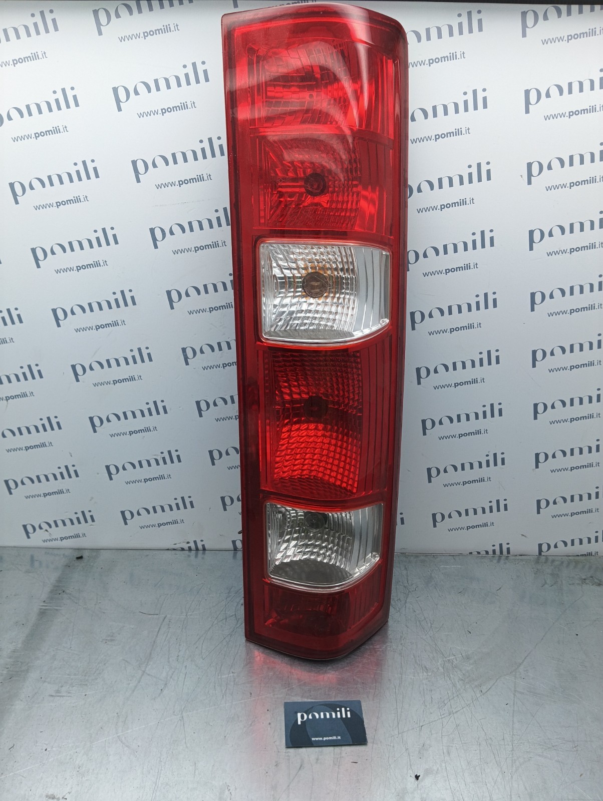 Pomili Fanaleria Fanale posteriore destro Iveco Daily IV 08-663-1906R-R usato