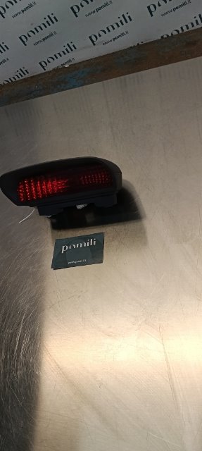 Pomili Fanaleria terzo stop Hyundai Matrix