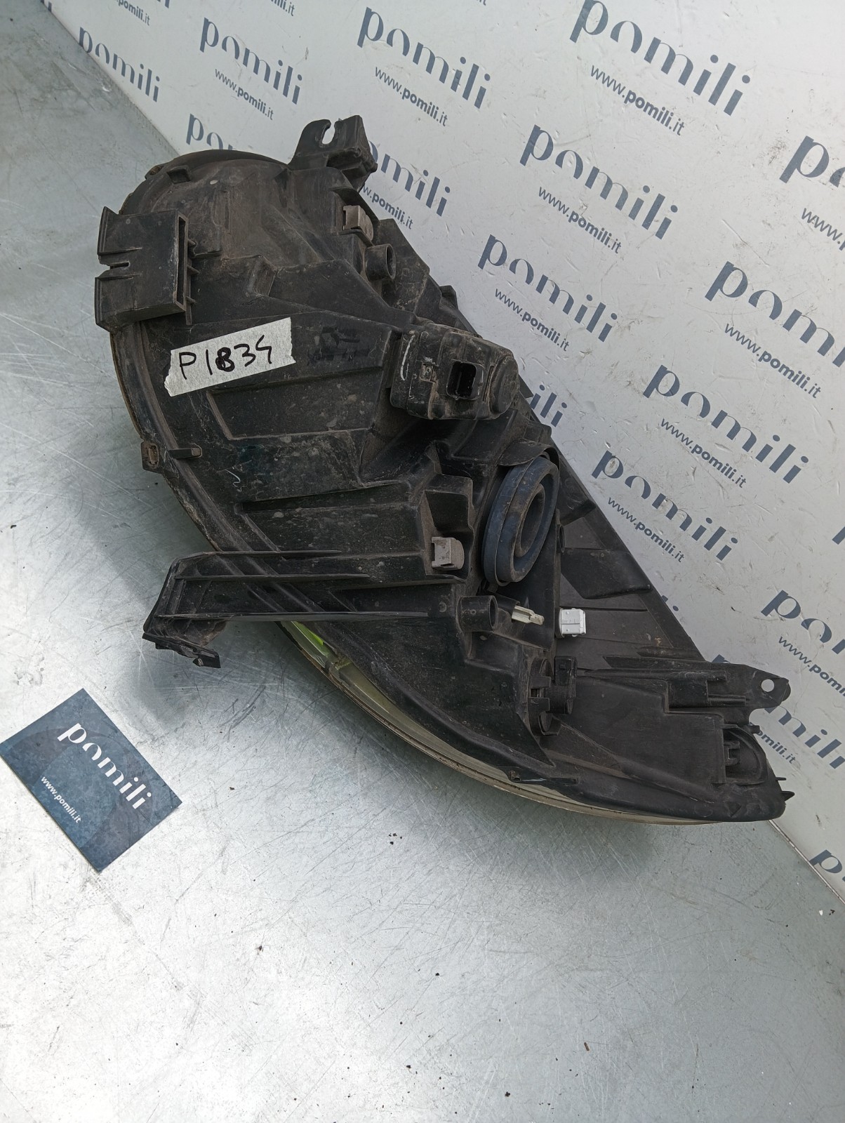 Pomili Fanaleria Faro anteriore destro Citroen C1 89092916 usato