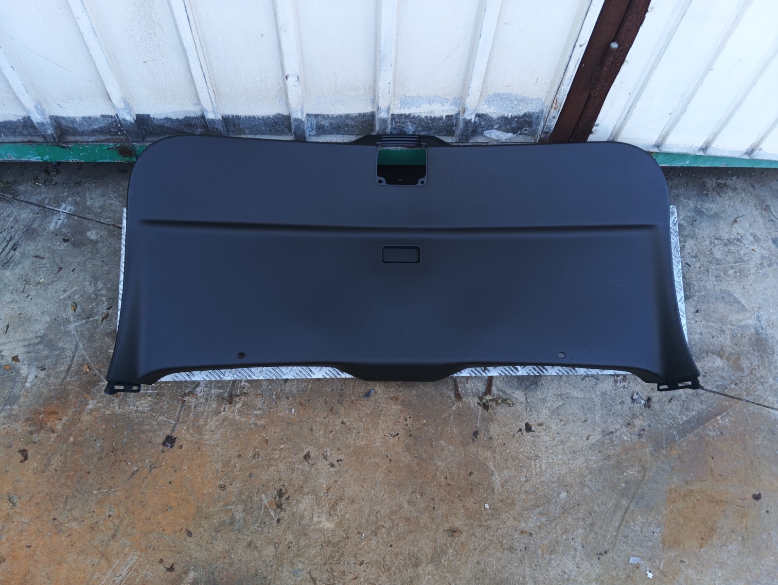 Pomili Rivestimenti interni e parti interne MV4B-S42906 cover portellone Kuga III dal 2020