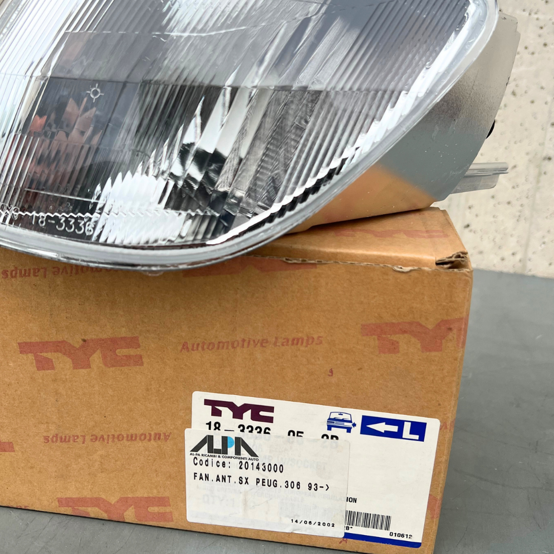 Sara Autoricambi Fanaleria 18-3336-05-2B TYC indicatore di direzione anteriore sinistro Peugeot 306