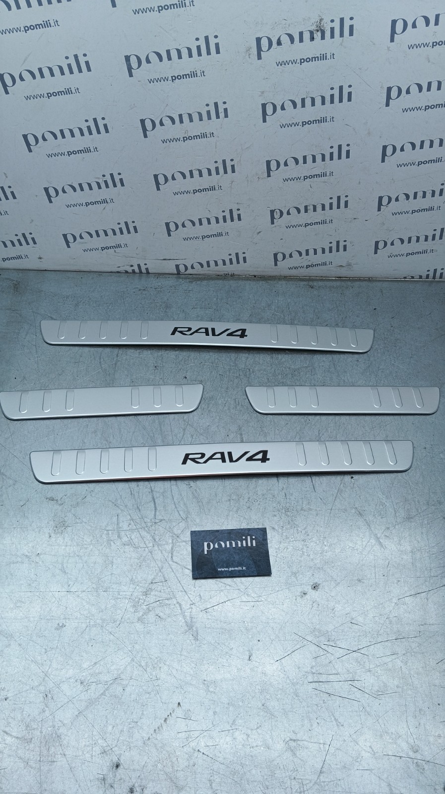 Pomili Lamierati esterni Toyota RAV4 kit battitacchi PZ467-X0184-00 alluminio