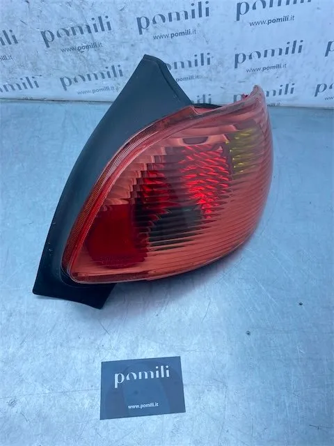 Pomili Fanaleria Peugeot 206 fanale posteriore destro