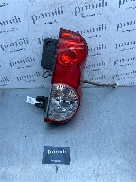 Pomili Fanaleria Fanale posteriore DX NISSAN NV200 (M20) destro