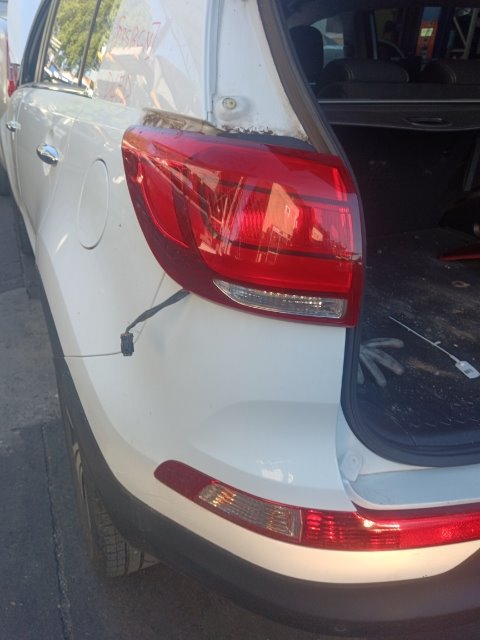 Pomili Fanaleria Fanale posteriore Kia Sportage III sinistro parte esterna