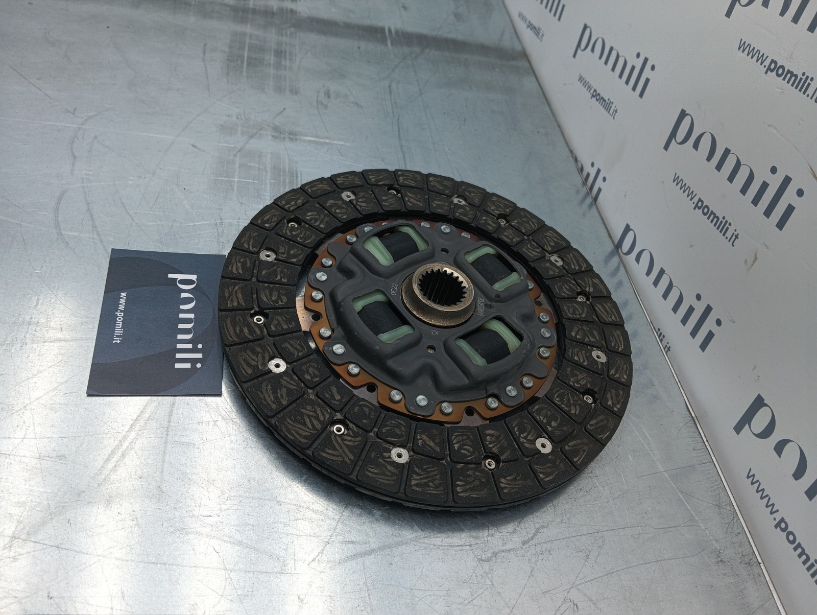 Pomili Cambio e trasmissioni TOYOTA YARIS Disco frizione OEM nuovo