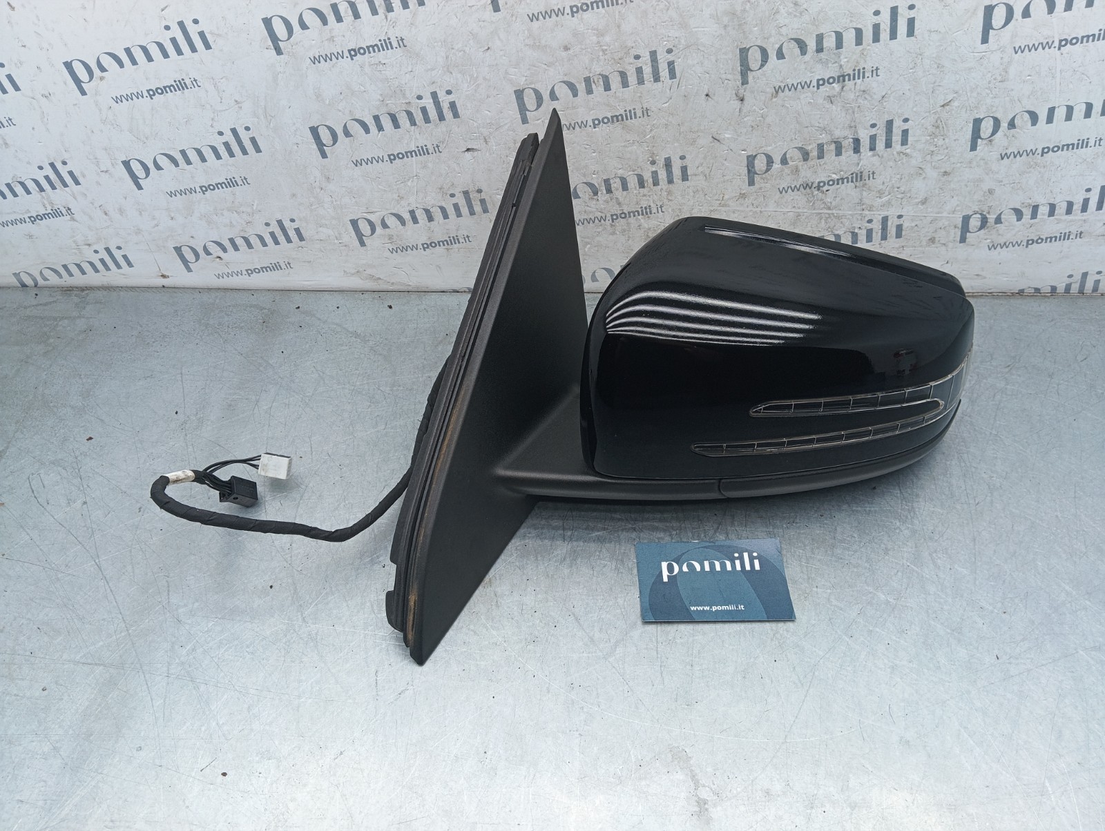 Pomili Cristalli Specchietto Mercedes Classe B W246 A1767270788 sinistro 13 pin usato