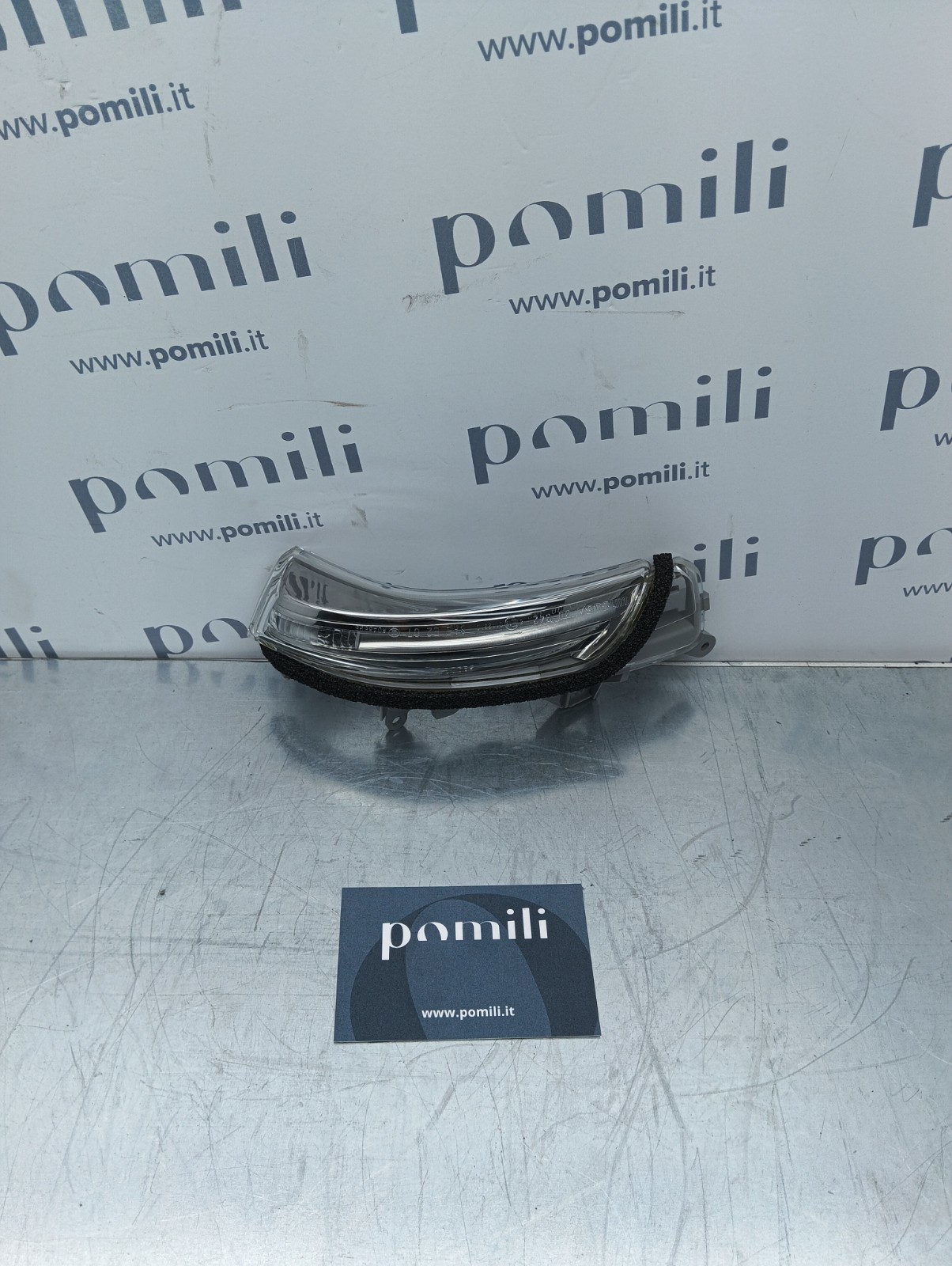 Pomili Fanaleria Freccia specchietto retrovisore sinistro Toyota Avalon (2011-2012) 81740-30130 nuova