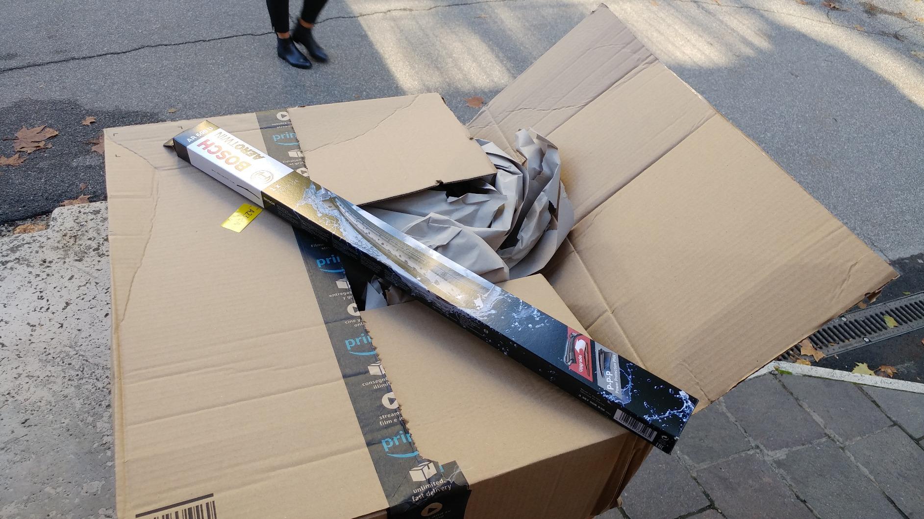 Bosch Spazzole tergicristallo Aerotwin Retrofit AR600U 600 mm