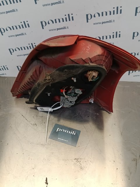 Pomili Fanaleria Fanale posteriore Toyota Yaris sinistro