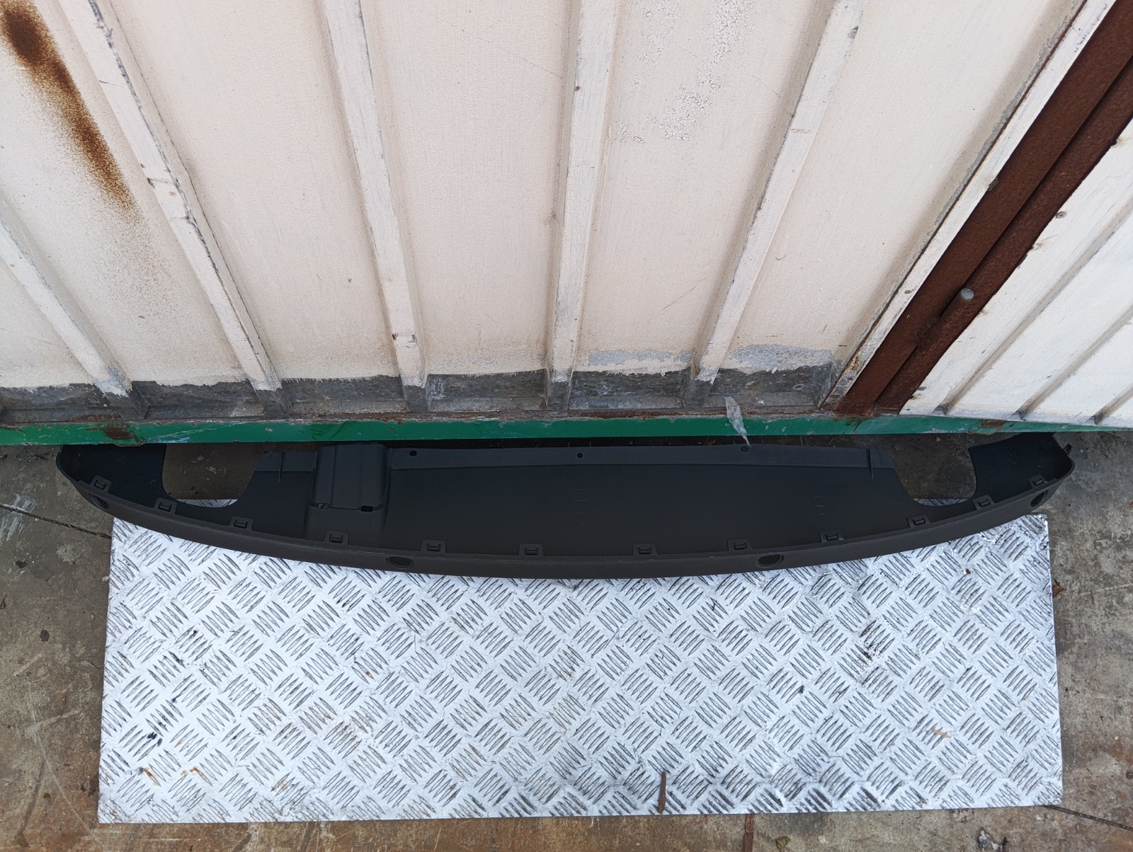 Pomili Paraurti posteriore JAGUAR X-TYPE 4X43-N17A894-B usato