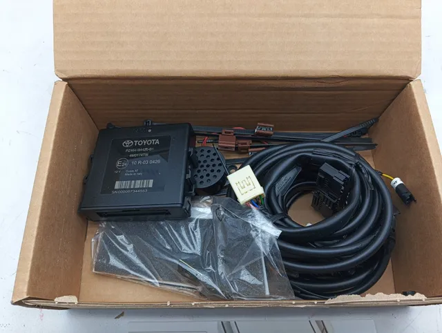 Pomili Elettronica Toyota PZ464-G5420-00 kit sensori parcheggio posteriori nuovo