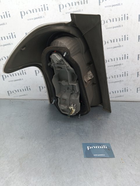 Pomili Fanaleria Toyota Corolla Verso fanale posteriore destro 03/04–12/09