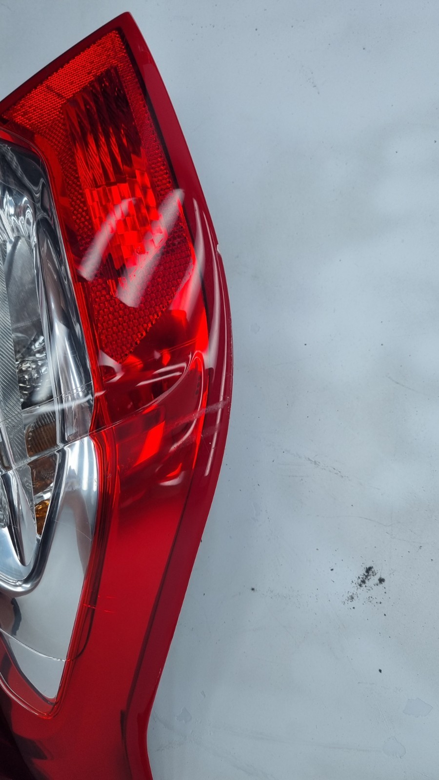 Pomili Fanaleria Citroen C4 Picasso fanale posteriore sinistro usato